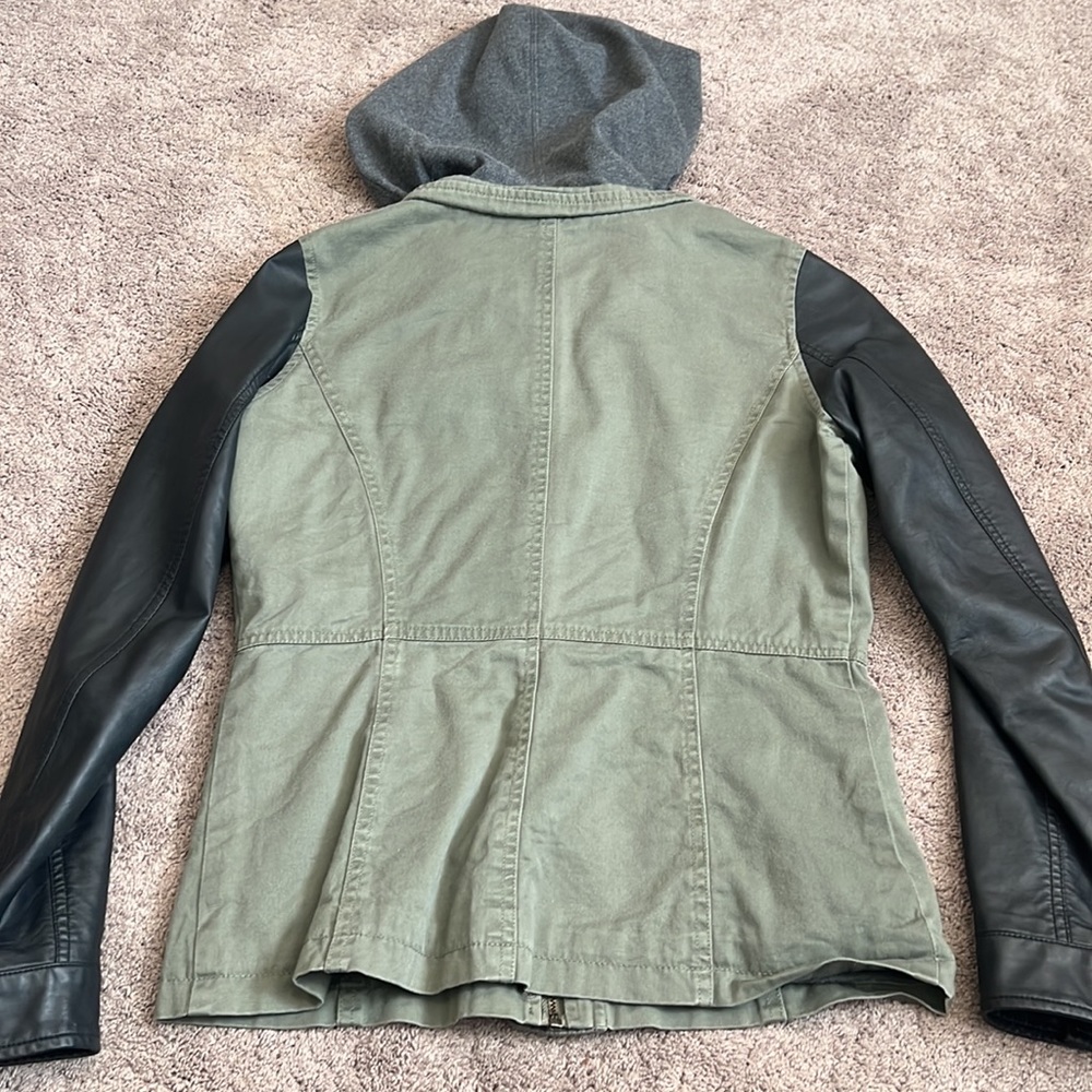 Empyre • Utility Jacket - Picture 8 of 8